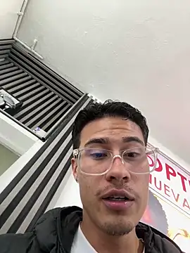 TavoHot_ 在線直播表演