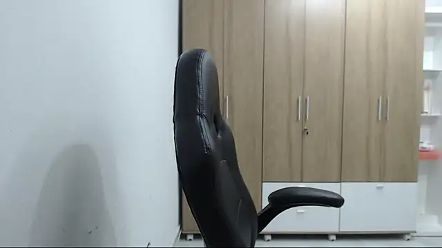 Živý XXX chat RoxanaLove9