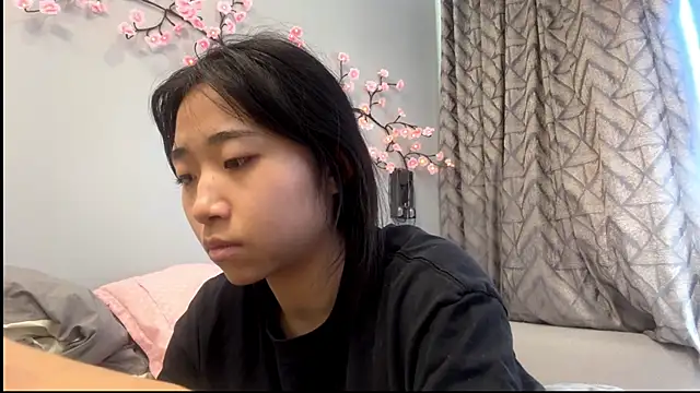 SweetMiaXO Chat XXX in diretta