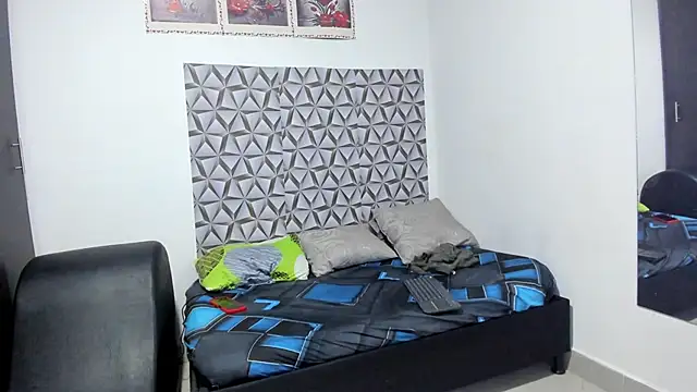 Онлайн чат XXX Benjamin_lich