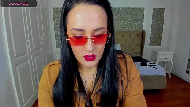 KimWessel_'s Live XXX Chat