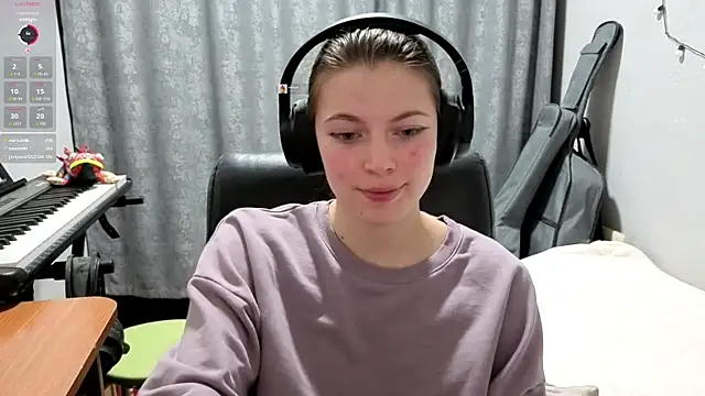 Pokazy przed kamerką – CutieAnny