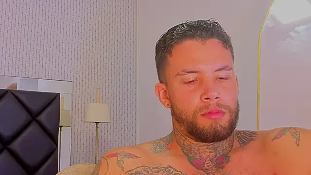 Show modela matthew_lennox_ na web-kameri