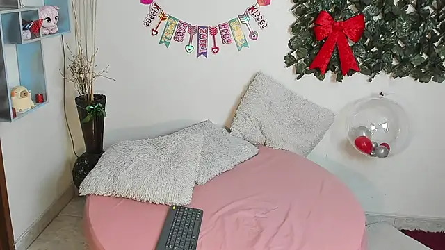 DestinyHills Live XXX-chat