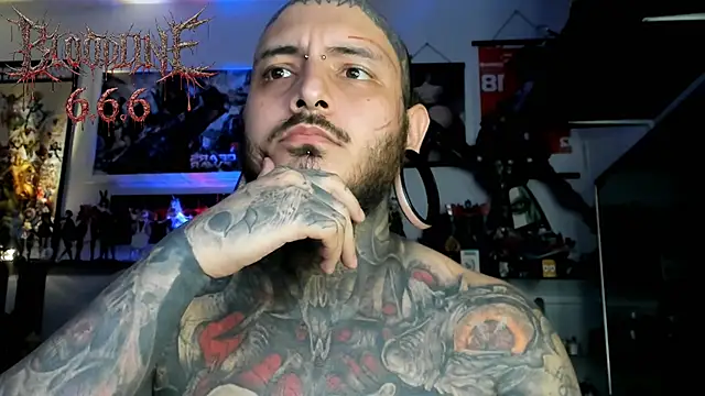 Show de DEATHINK666XX na webcam