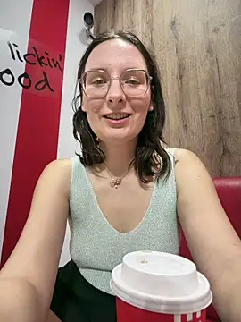 The_Snowwhitee's Webcam Show