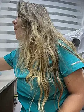 Онлайн чат XXX alicee16