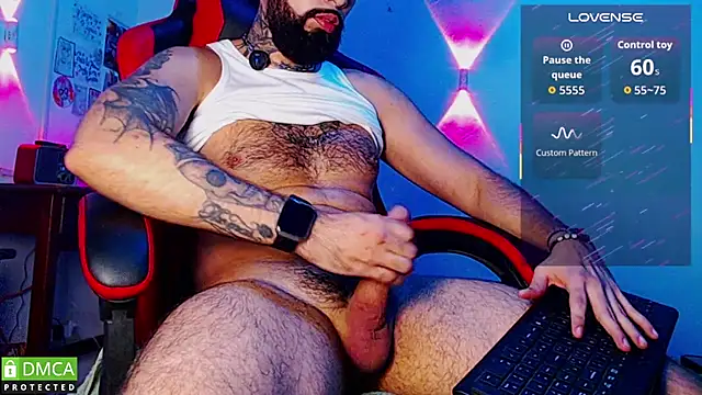 Chat XXX en directo de Diilanhott