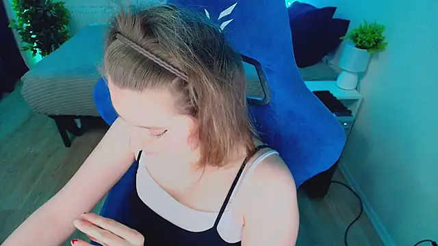 CranberryHot's Live XXX Chat