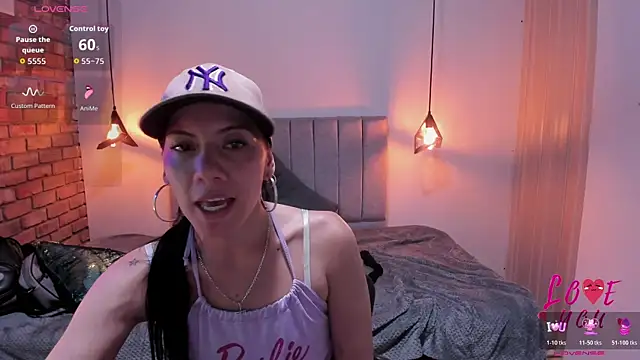 Abril_Fox__ লাইভ XXX চ্যাট