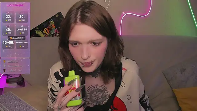 Show modela Simona_Rain na web-kameri