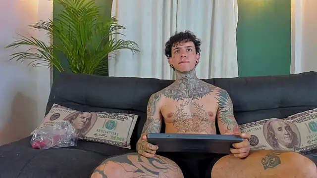 Aron_ford Live XXX-Chat