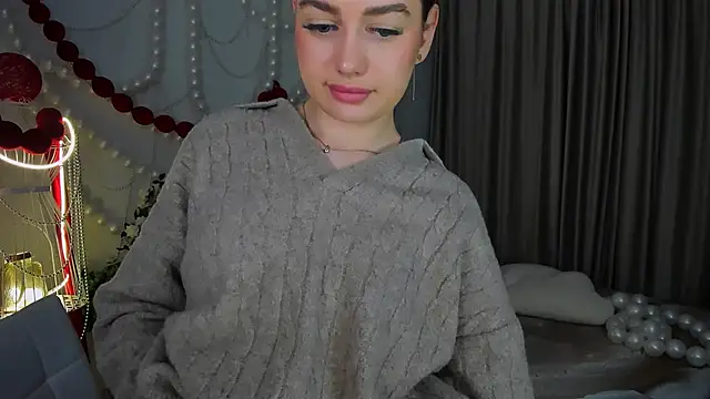 Онлайн чат XXX MiracleCurly