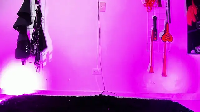 irregular_fetish_'s Live XXX Chat