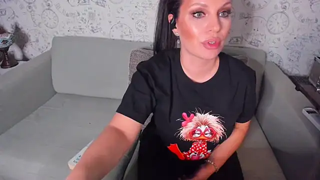 LondonBadGirl Chat XXX live