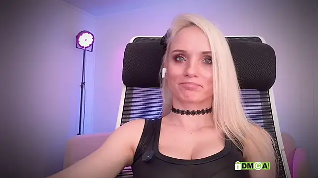 Louise-dance Live XXX Chat