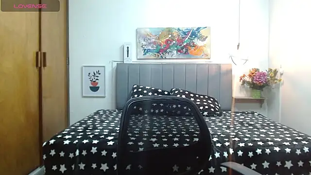 แชท XXX สดของ Ema_thorguer