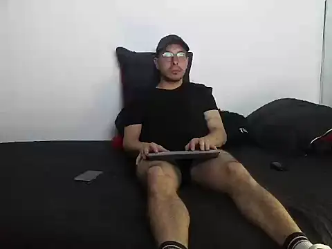 Letorres19 Show Webcam