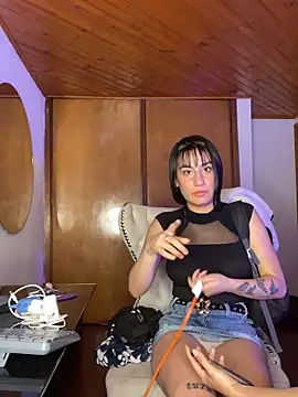 Cristal_Estrella_Couple Live XXX-Chat