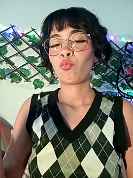 แชท XXX สดของ dolliette24