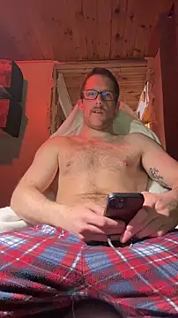 SillyDillyNewfie élő XXX-chatje