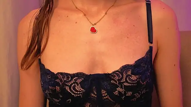 Esmeralda_Candy লাইভ XXX চ্যাট