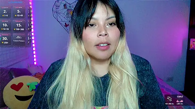 EllieMoonX Live XXX Chat