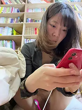 littleqiu's Live XXX Chat