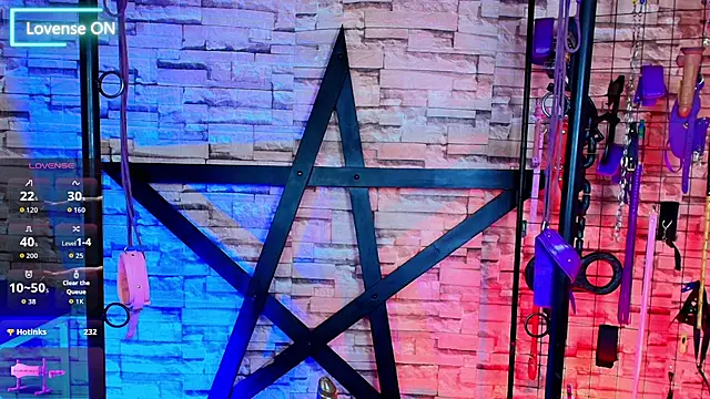 Skay_Queen_BDSM webcam show