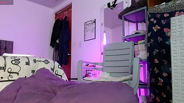 Chat +18 de lilitth777 ao vivo