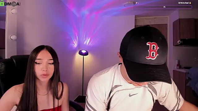 Mikeyvioleta_ 即時 XXX 聊天