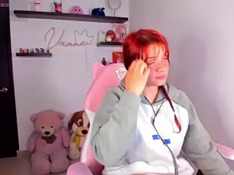 Czat XXX na żywo – Vannessa__Shy