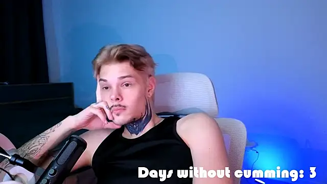 DENIS_HERE: απευθείας συνομιλία ΧΧΧ