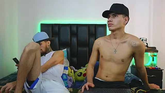 Chatroom XXX en direct de Brutal_Sex_Fucking