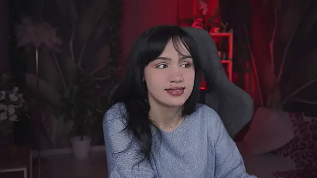 Chat +18 de MonicaFarmer ao vivo