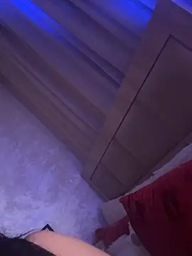 Онлайн чат XXX Yaraa8