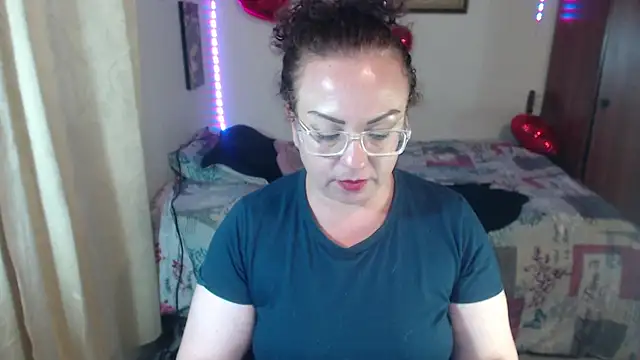 TaniaGoddess' Live XXX Chat