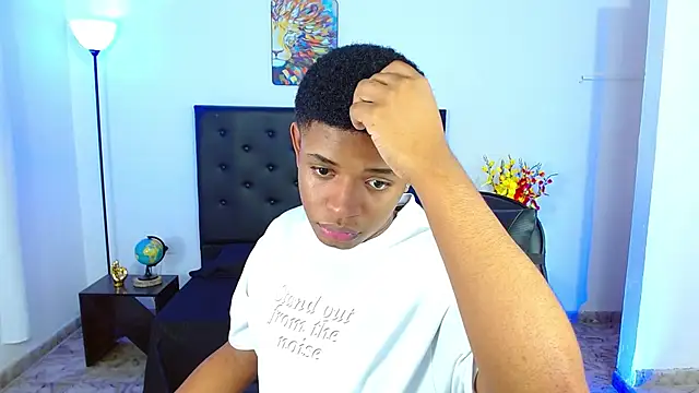 Онлайн чат XXX liiam3