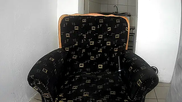 Show webcam de GoldenPussyXOXO