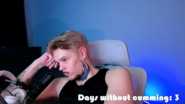 DENIS_HERE Live XXX Chat