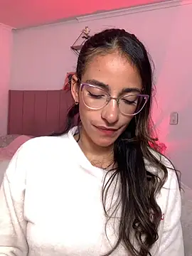 elegant__rouseのライブXXXチャット