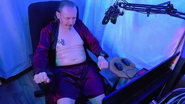 Pokazy przed kamerką – Richy__Rich_