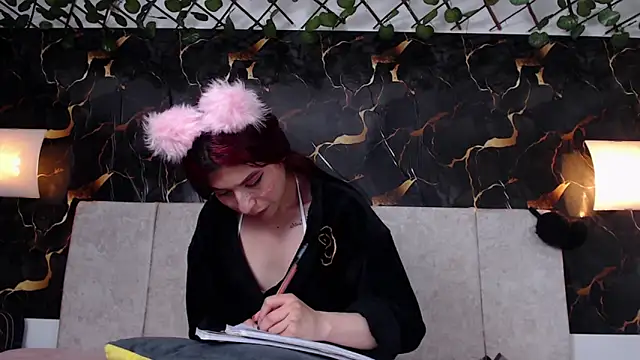 adriscuteのライブXXXチャット