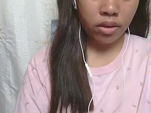 ChubbyButtyのライブXXXチャット