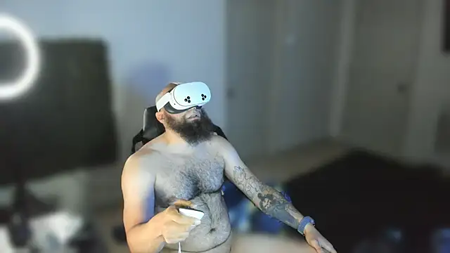 MastaWolfy Show in webcam