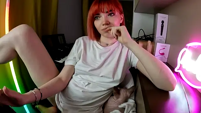 olivka-flower's Live XXX Chat