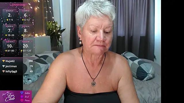 Czat XXX na żywo – roxana_brooks