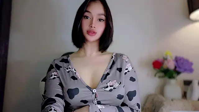 Anna_HollyDoll: онлайн-секс-чат