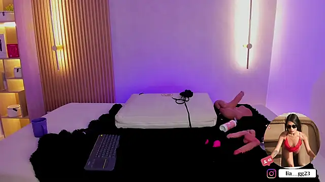 liah_cleir's Live XXX Chat