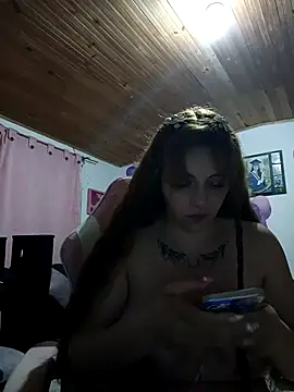 Isabella_risky লাইভ XXX চ্যাট